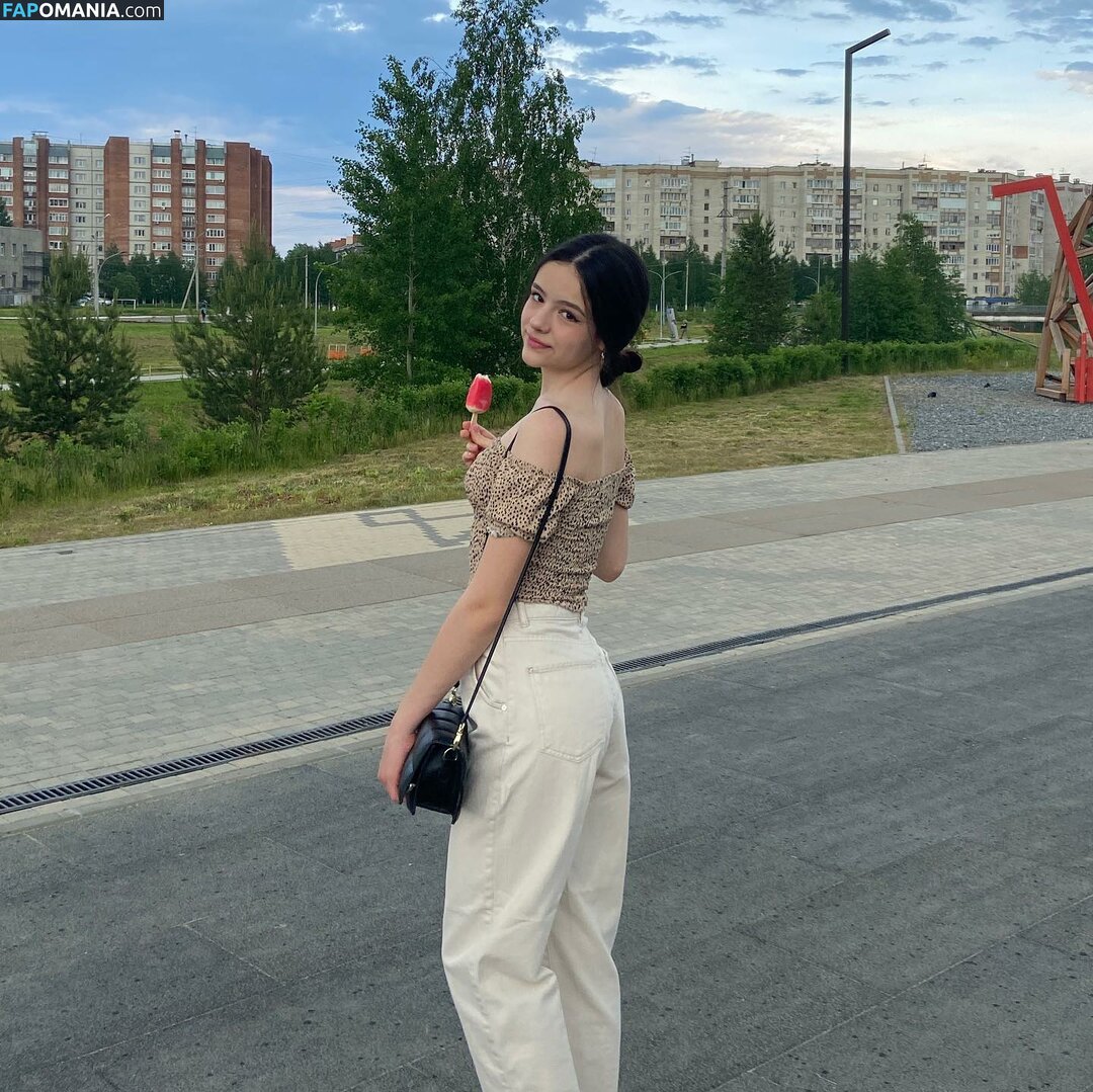 Tanya ASMR / vertany_ Nackt OnlyFans  Geleaktes Foto #7