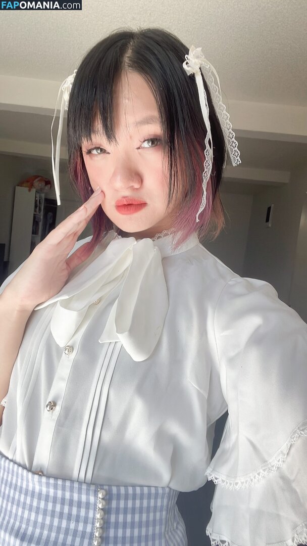 Reina / reina.xo / tarantunya / yousoromi Nackt OnlyFans  Geleaktes Foto #10