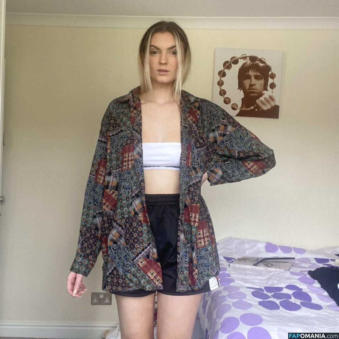 cl0ut / th0tb0t Nackt OnlyFans  Geleaktes Foto #6
