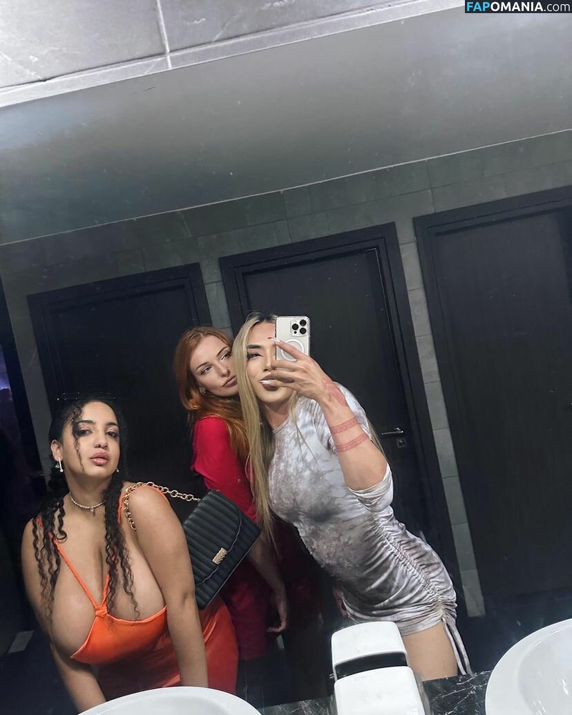 girlinred / thegirlinred0 Nackt OnlyFans  Geleaktes Foto #110