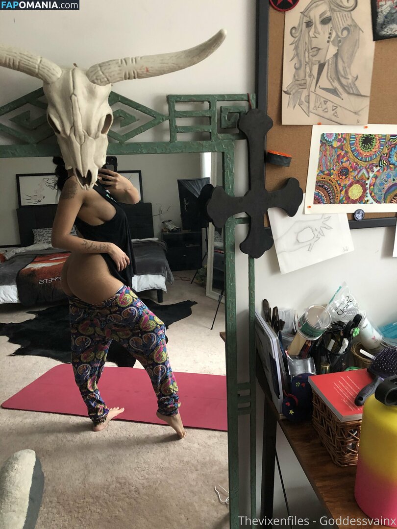 thevixenfiles / vanessa.rhd / vvxin  Nackt OnlyFans  Geleaktes Foto #46