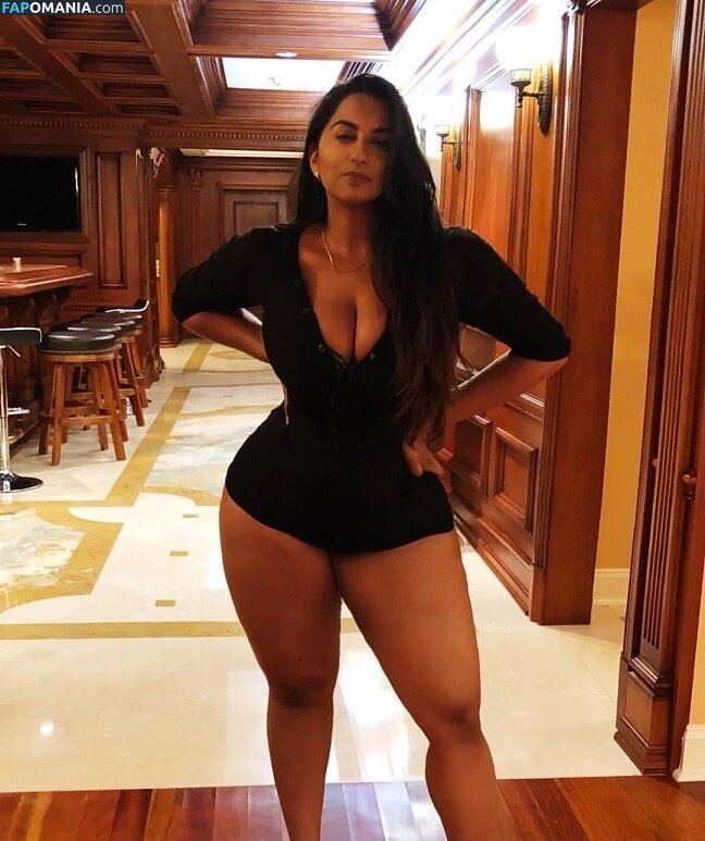 Thickest Desi Babe / curvyindians / thickestdesibabe Nackt OnlyFans  Geleaktes Foto #1