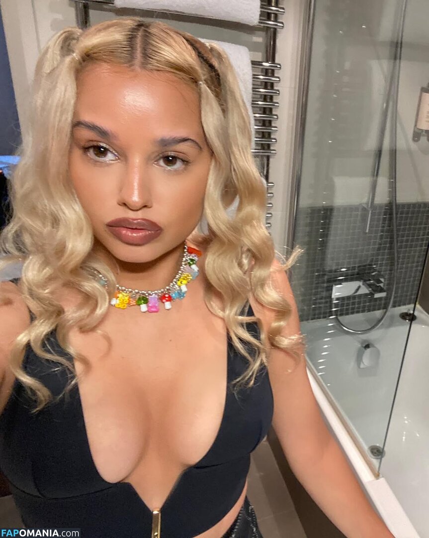 Tommy Genesis / goodnightangel / tommygenesis Nackt OnlyFans  Geleaktes Foto #4