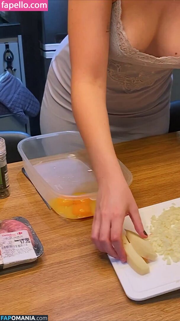 Triz Nackt OnlyFans  Geleaktes Foto #8