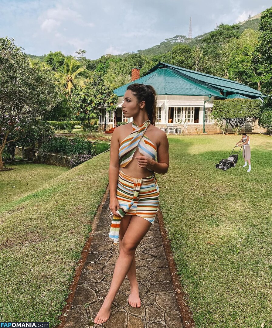 Tslanaxoxo / Yourlanatgirl / Yourlittlelana Nackt OnlyFans  Geleaktes Foto #55