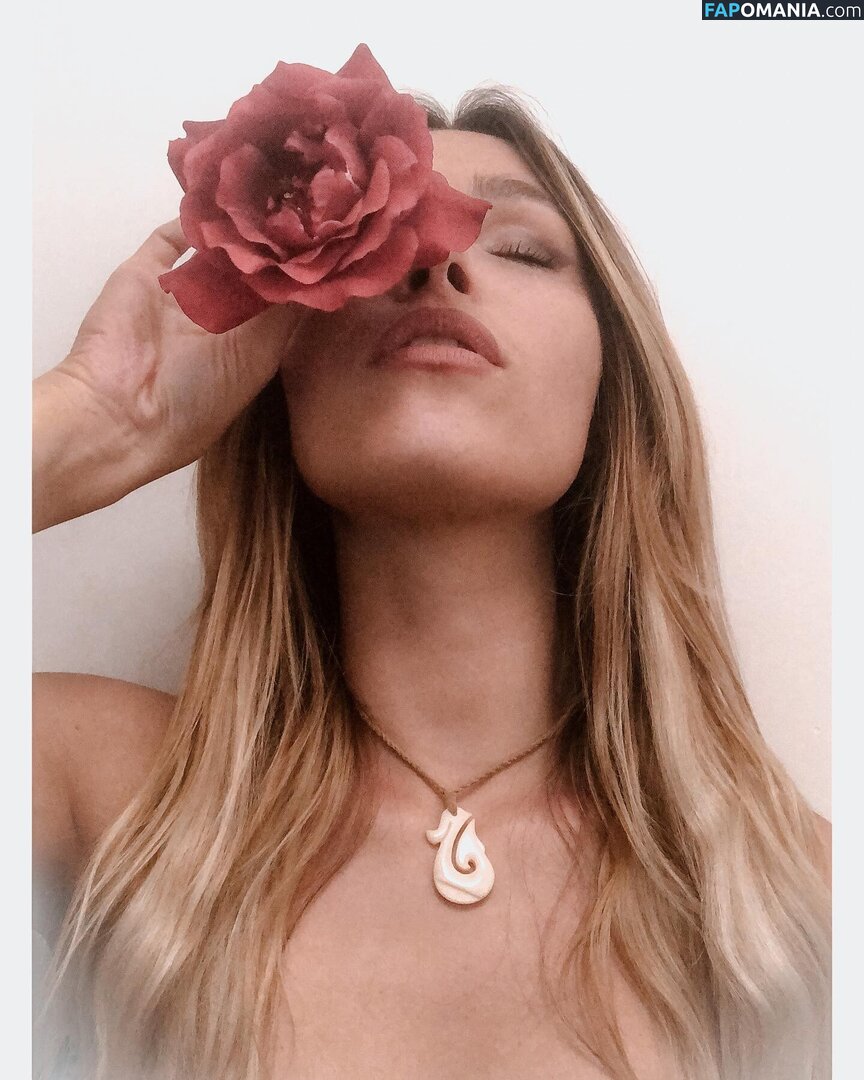 Tslanaxoxo / Yourlanatgirl / Yourlittlelana Nackt OnlyFans  Geleaktes Foto #76
