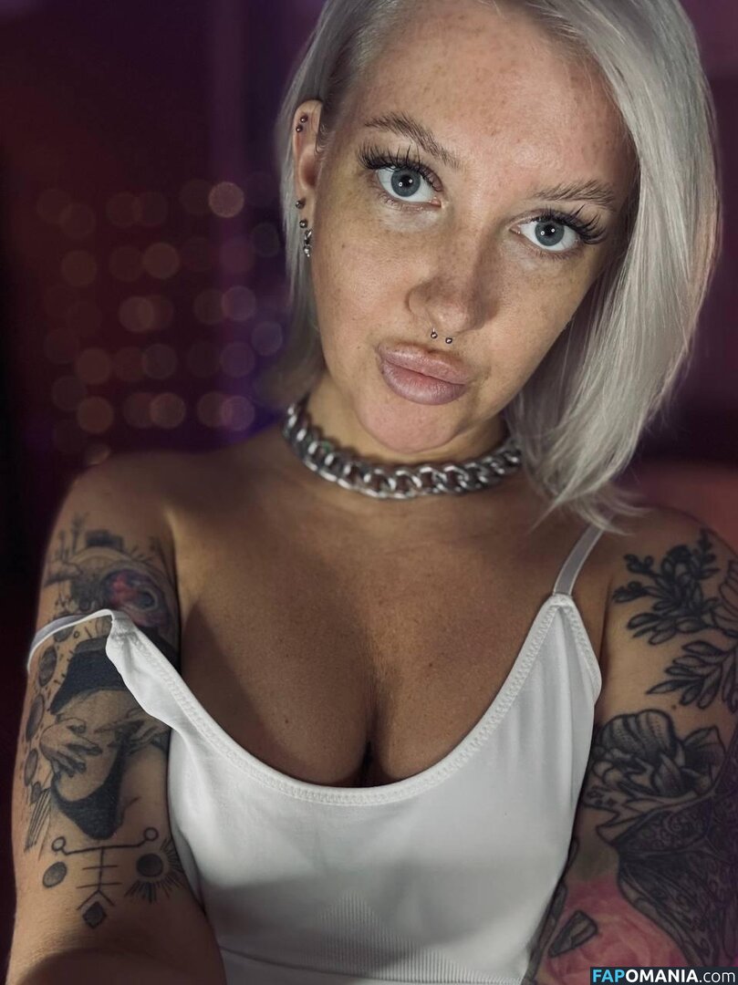 Tykioty Miley Nackt OnlyFans  Geleaktes Foto #3