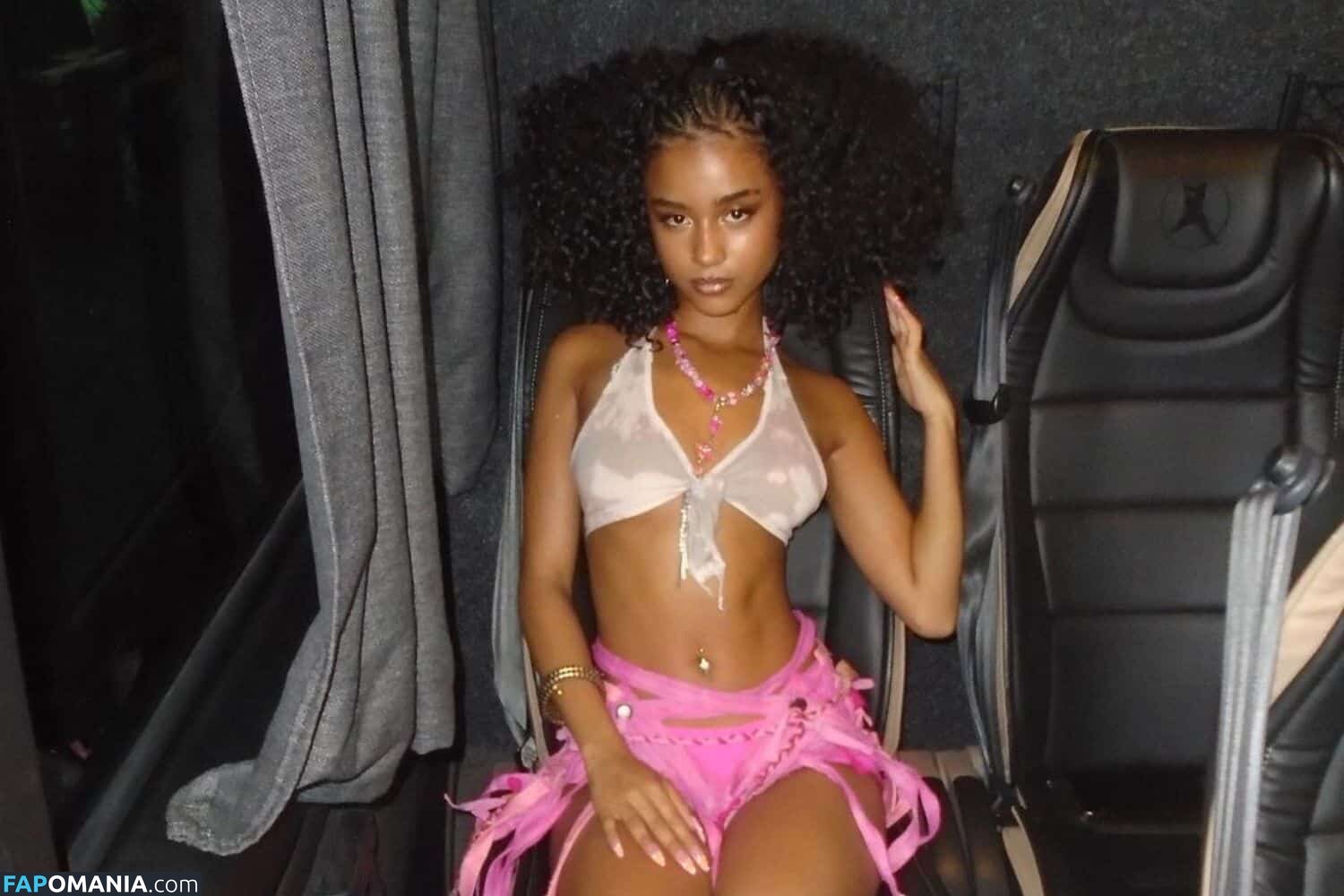 Tyla Laura Seethal / https: / tyla Nackt OnlyFans  Geleaktes Foto #15