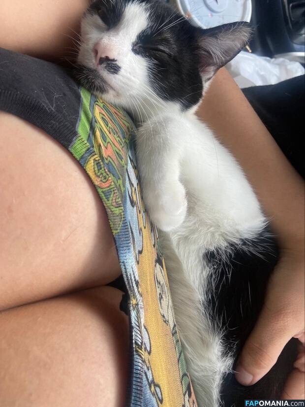 Uculdcme / uculdcme_ Nackt OnlyFans  Geleaktes Foto #1