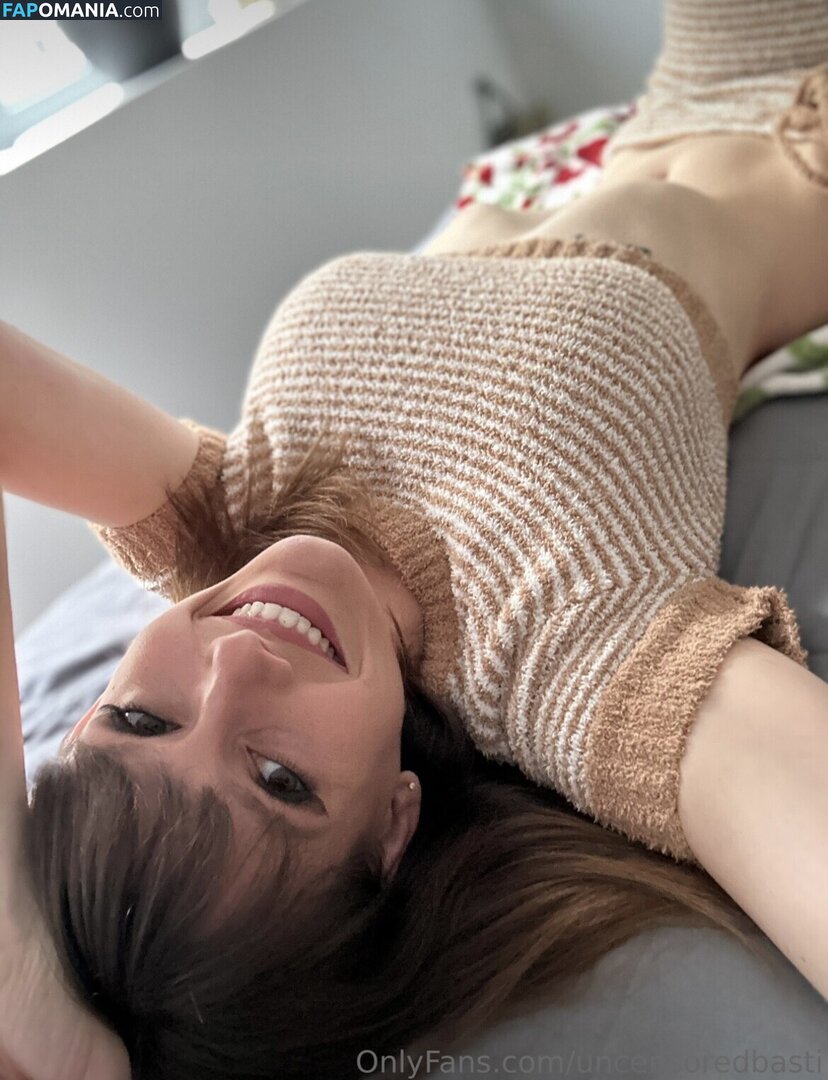 Uncensoredbasti / immadeofplastic Nackt OnlyFans  Geleaktes Foto #17