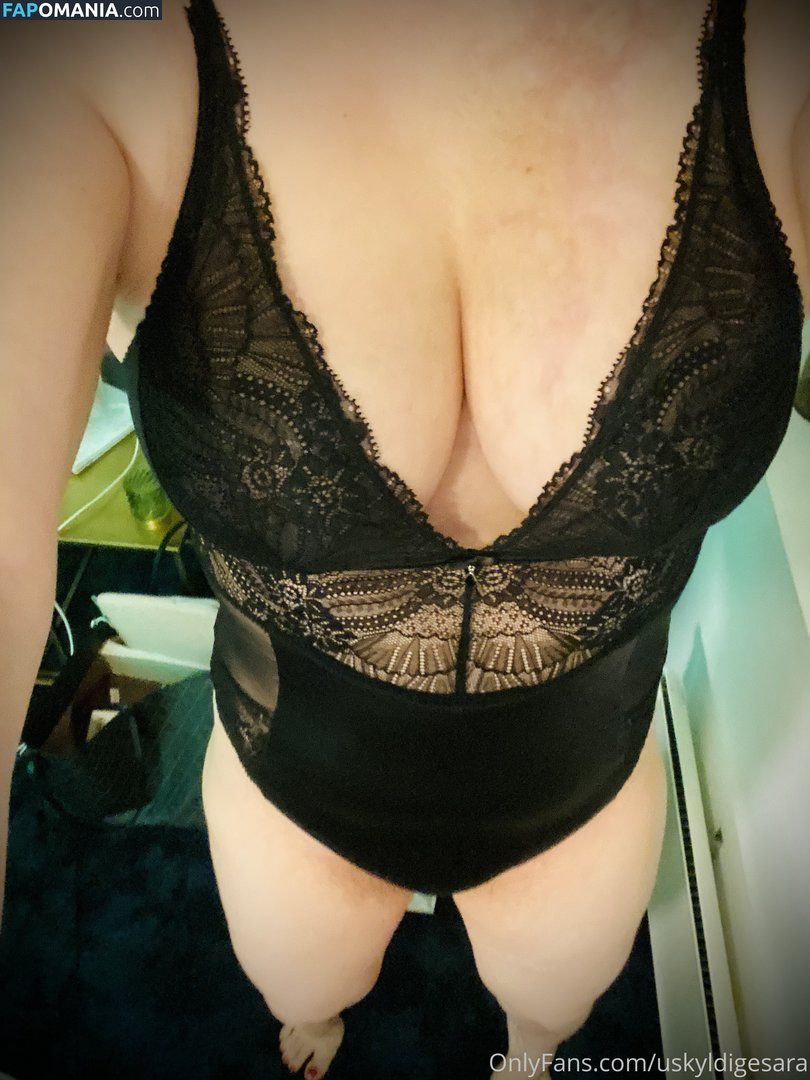 __u_s_e_l_e_s_s__ / uskyldigesara Nackt OnlyFans  Geleaktes Foto #10