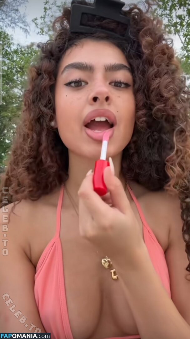V7ena / u7ena Nackt OnlyFans  Geleaktes Foto #8
