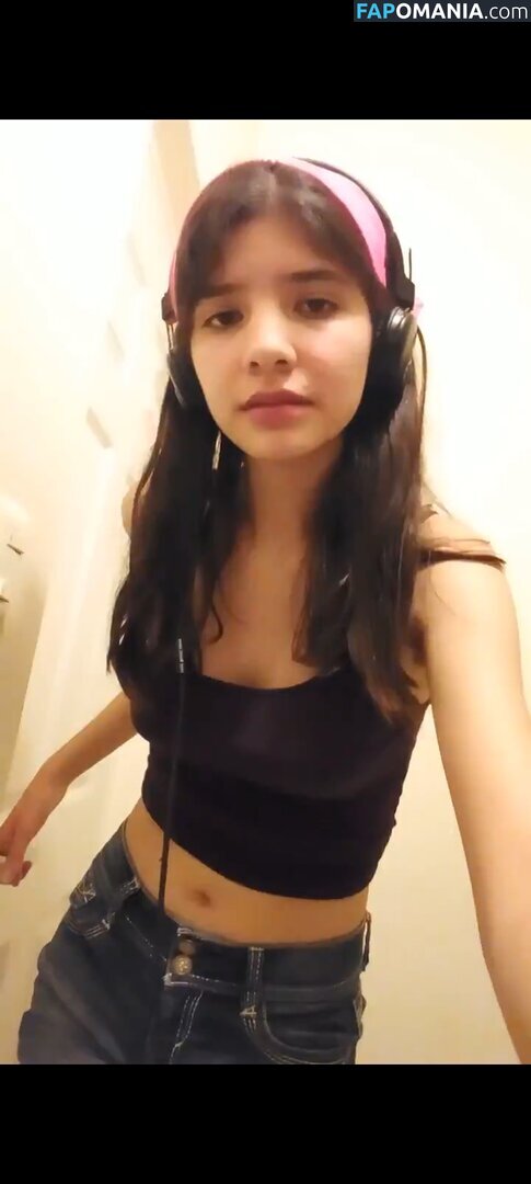 ValeCast0705 / Valeria Castañeda Nackt OnlyFans  Geleaktes Foto #2