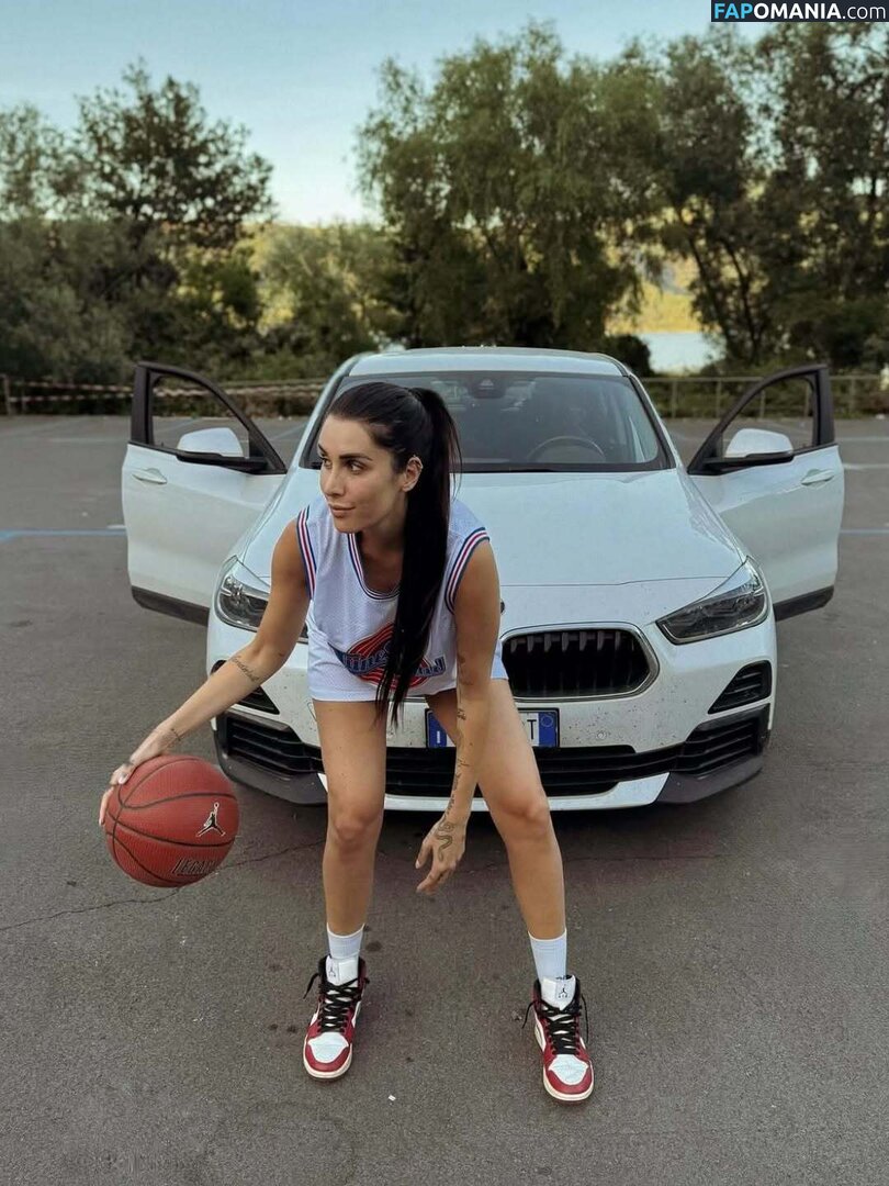 Valentina Vignali / valentinavignali Nackt OnlyFans  Geleaktes Foto #4