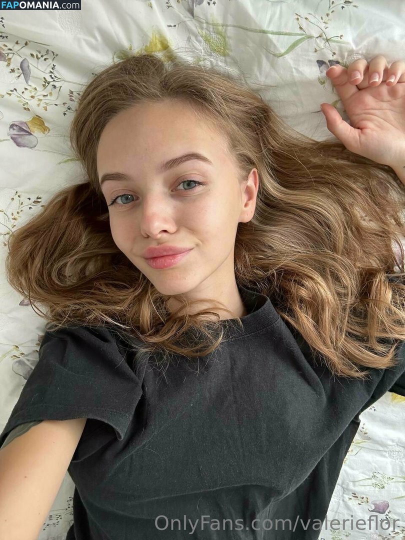 valerieflor / valerieflores Nackt OnlyFans  Geleaktes Foto #24