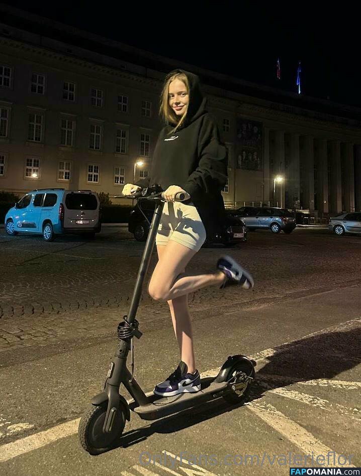 valerieflor / valerieflores Nackt OnlyFans  Geleaktes Foto #42