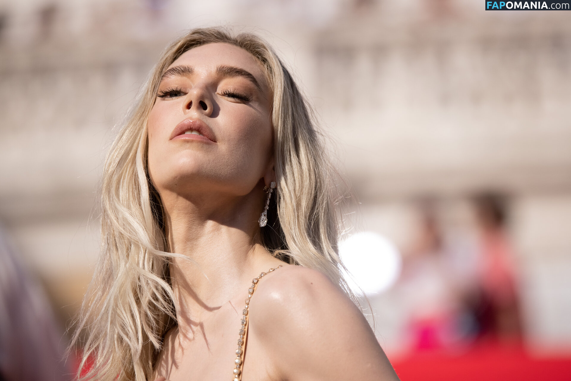 Vanessa Kirby / vanessa__kirby / vanessakirby Nackt OnlyFans  Geleaktes Foto #1