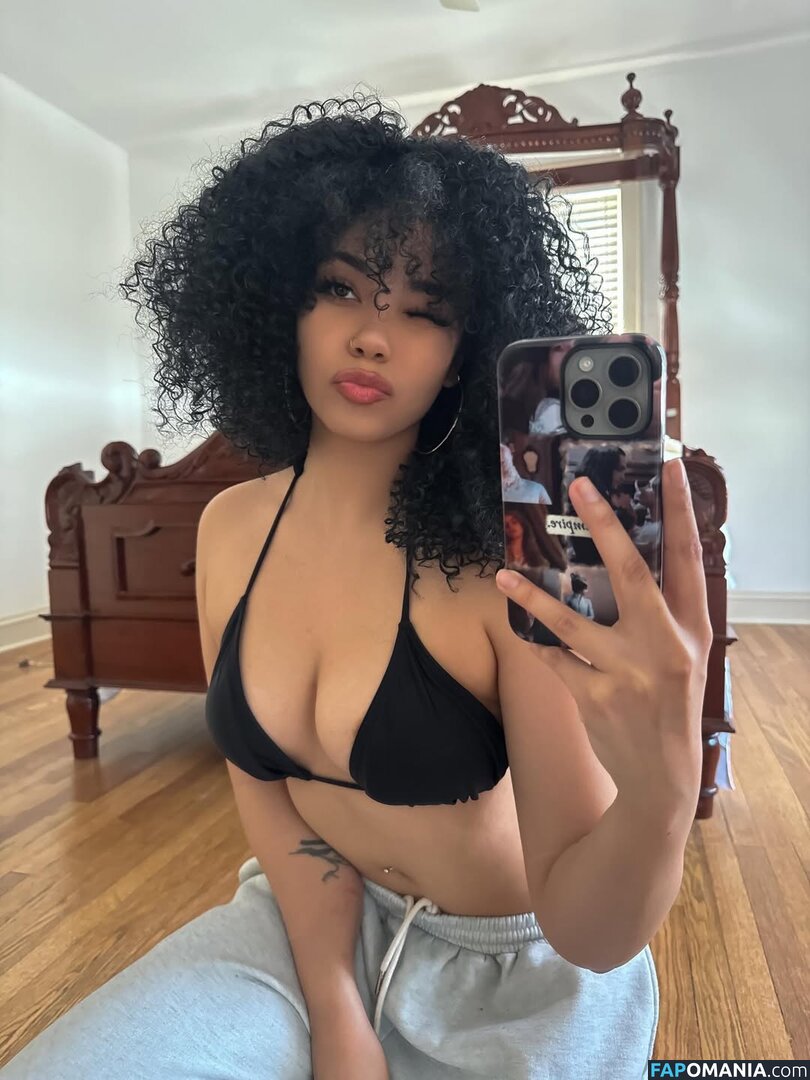 Victoria Vonne / pixieonyxx Nackt OnlyFans  Geleaktes Foto #3