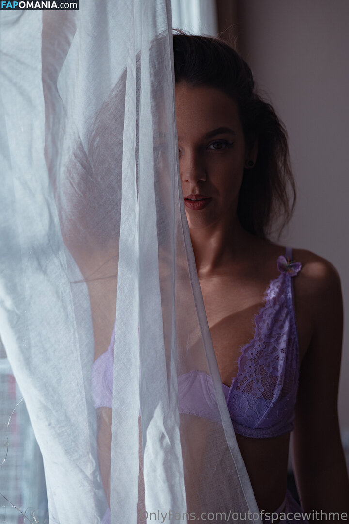 Vikioutofspace Nackt OnlyFans  Geleaktes Foto #15