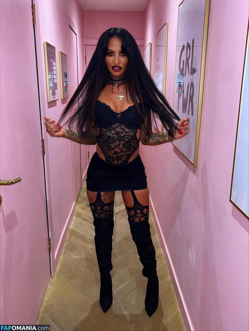 Vikki Blendell Nackt OnlyFans  Geleaktes Foto #4