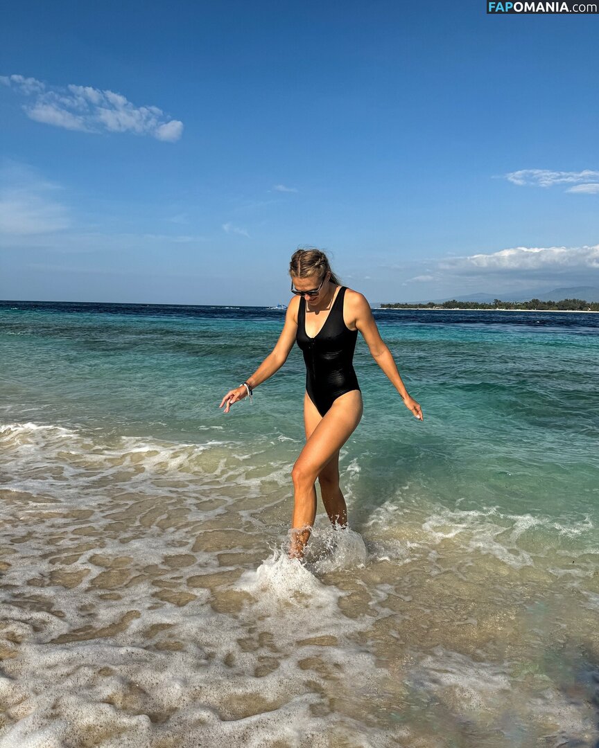 Viktoriia Tkachuk / https: / viktoriiatkachuk_ / viktorytkachuk Nackt OnlyFans  Geleaktes Foto #6