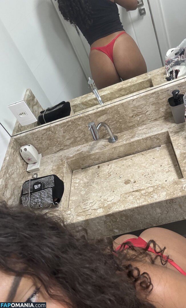 Virginniasiqueira / hotpornstar / nabrufilms Nackt OnlyFans  Geleaktes Foto #4