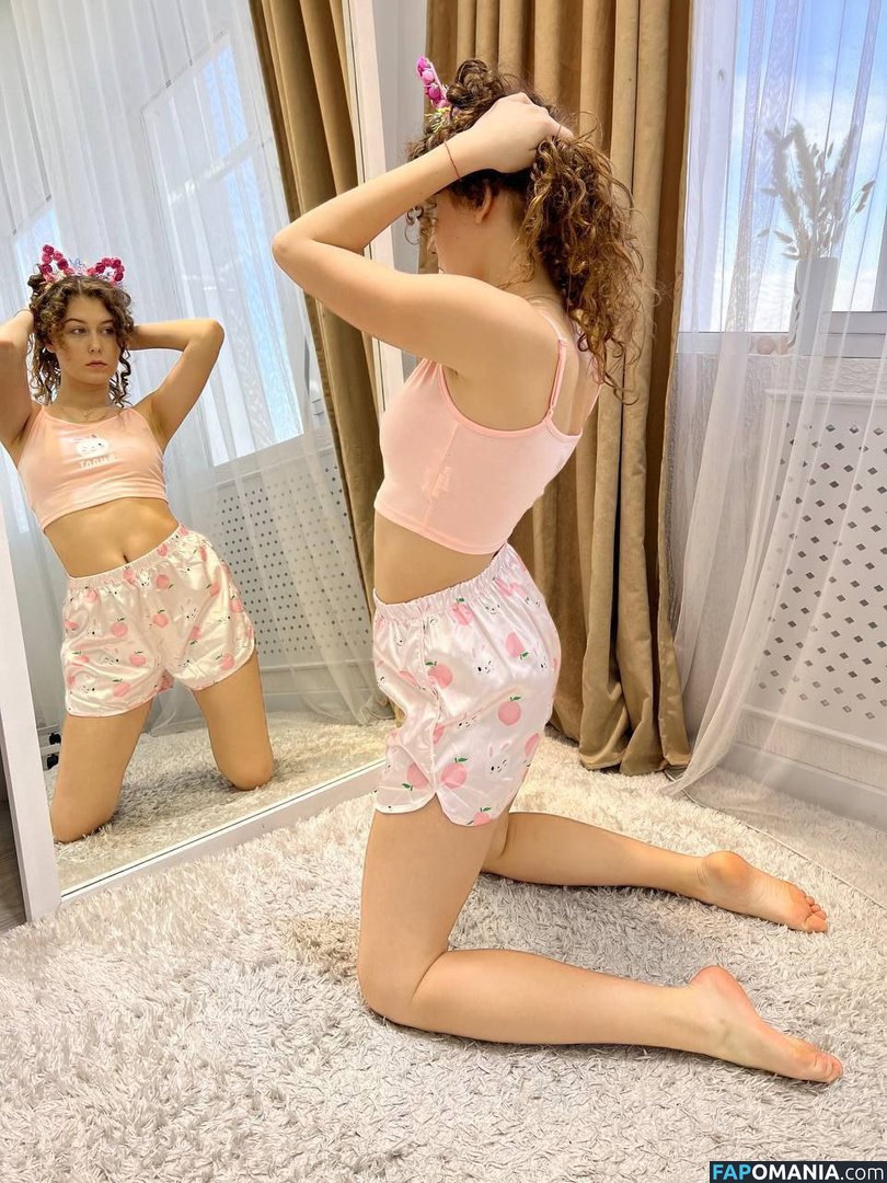 _vitaniemi01 / bloom.xvi / nayane_vitali01 / vitaniemi Nackt OnlyFans  Geleaktes Foto #152