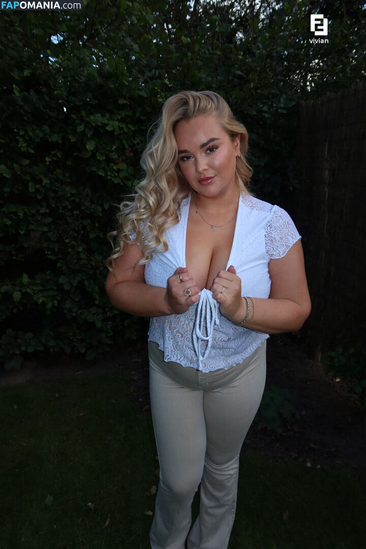 Vivian Bron / Vivianlilanebron / vivianlilianebron Nackt OnlyFans  Geleaktes Foto #19