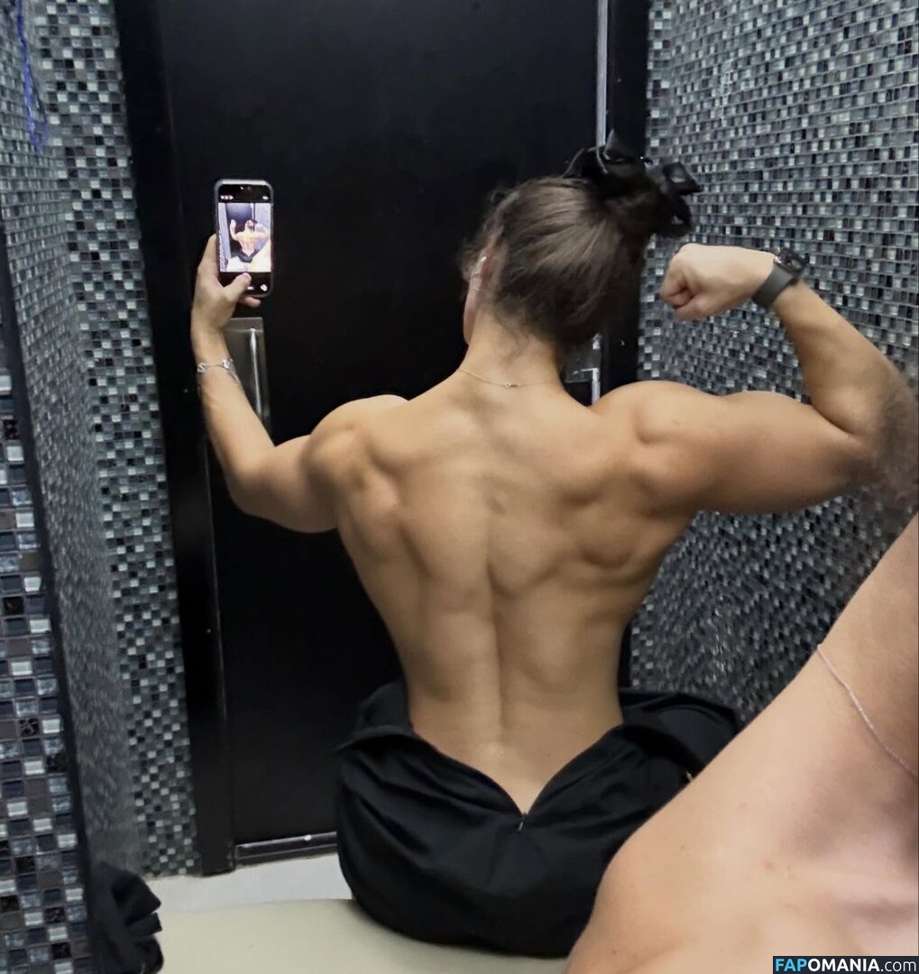 vladigalagan Nackt OnlyFans  Geleaktes Foto #3