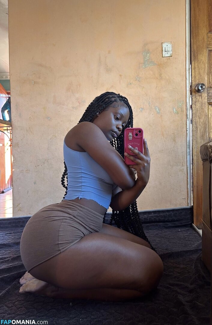 Vunene Taiwo Mabunda / sgepi_ Nackt OnlyFans  Geleaktes Foto #3