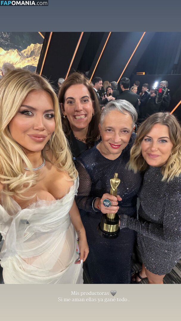 Icardi / Wanda Nara / badbitchwan / wanda_nara / wanditanara Nackt OnlyFans  Geleaktes Foto #525