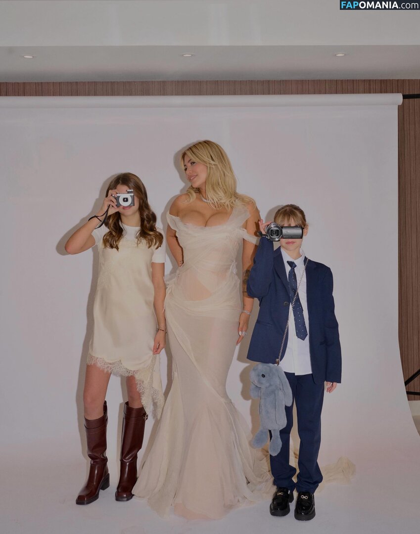 Icardi / Wanda Nara / badbitchwan / wanda_nara / wanditanara Nackt OnlyFans  Geleaktes Foto #533