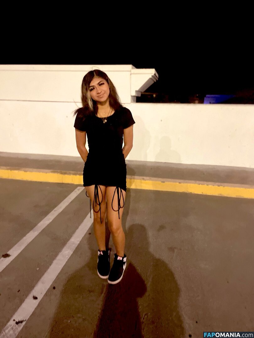 LisvedGarcia / https: / lizved._.47 / wetttassliz Nackt OnlyFans  Geleaktes Foto #1