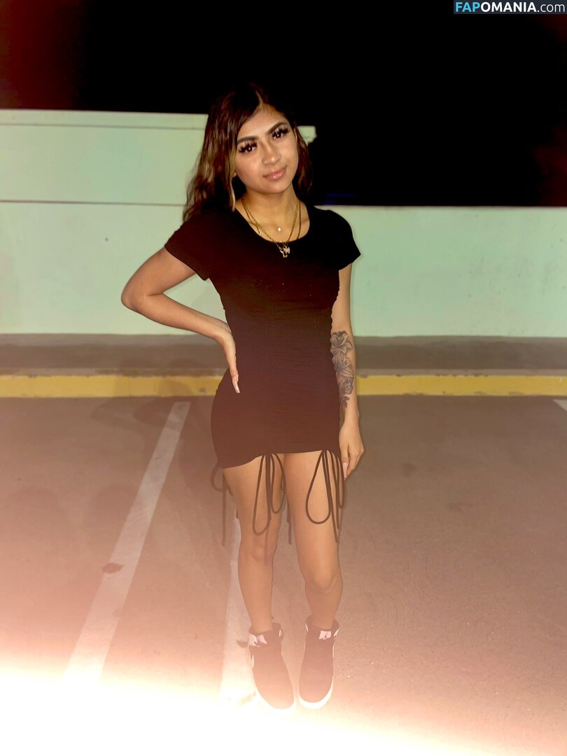 LisvedGarcia / https: / lizved._.47 / wetttassliz Nackt OnlyFans  Geleaktes Foto #2