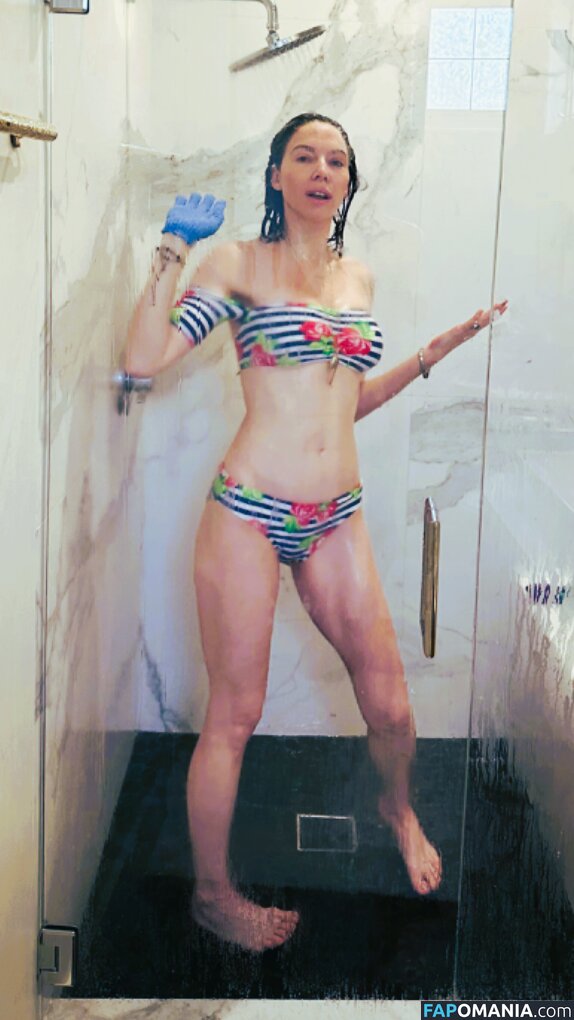 Whitney Cummings / whitneycummings Nackt OnlyFans  Geleaktes Foto #5
