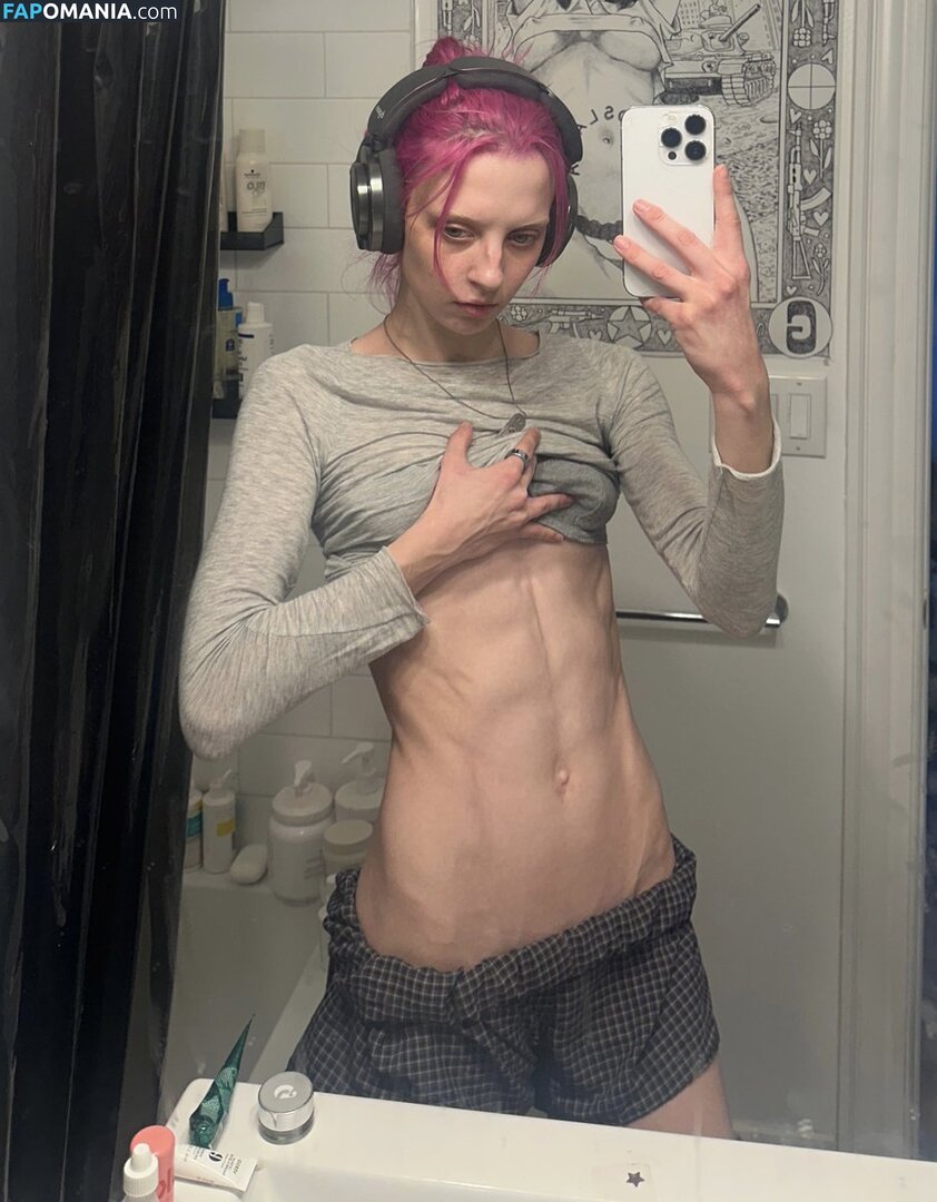 Women With Long Torso Nackt OnlyFans  Geleaktes Foto #1