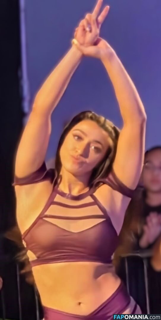 Madi Wrenkowski / Wren Sinclair / wrensinclairwwe Nackt OnlyFans  Geleaktes Foto #1