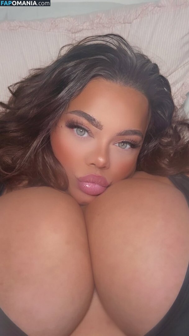 cescax / francescahayden / xbunny_rosex Nackt OnlyFans  Geleaktes Foto #2