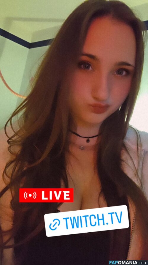 xXlaureliaXx Nackt OnlyFans  Geleaktes Foto #1