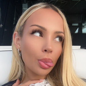 xxxmilamonet