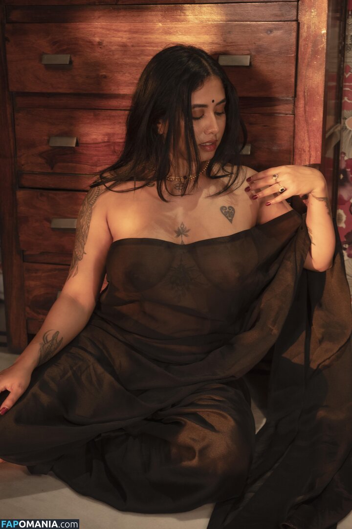 Yajna Seni / yajnaseni25 Nackt OnlyFans  Geleaktes Foto #21