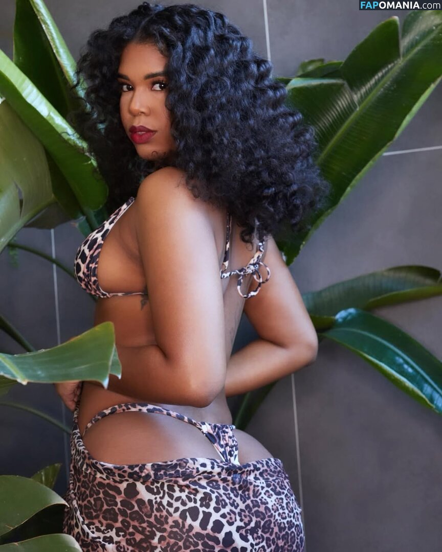 Yasmeen Kearra / yaskearra / yasmeen.kearra Nackt OnlyFans  Geleaktes Foto #10