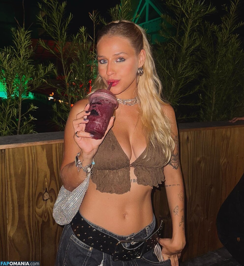 Yasmin Coelho / coelho.yas Nackt OnlyFans  Geleaktes Foto #1