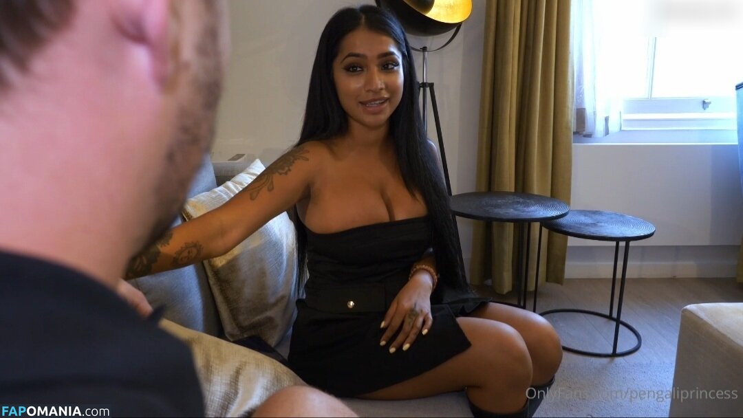 Yasmina Khan Nackt OnlyFans  Geleaktes Foto #5