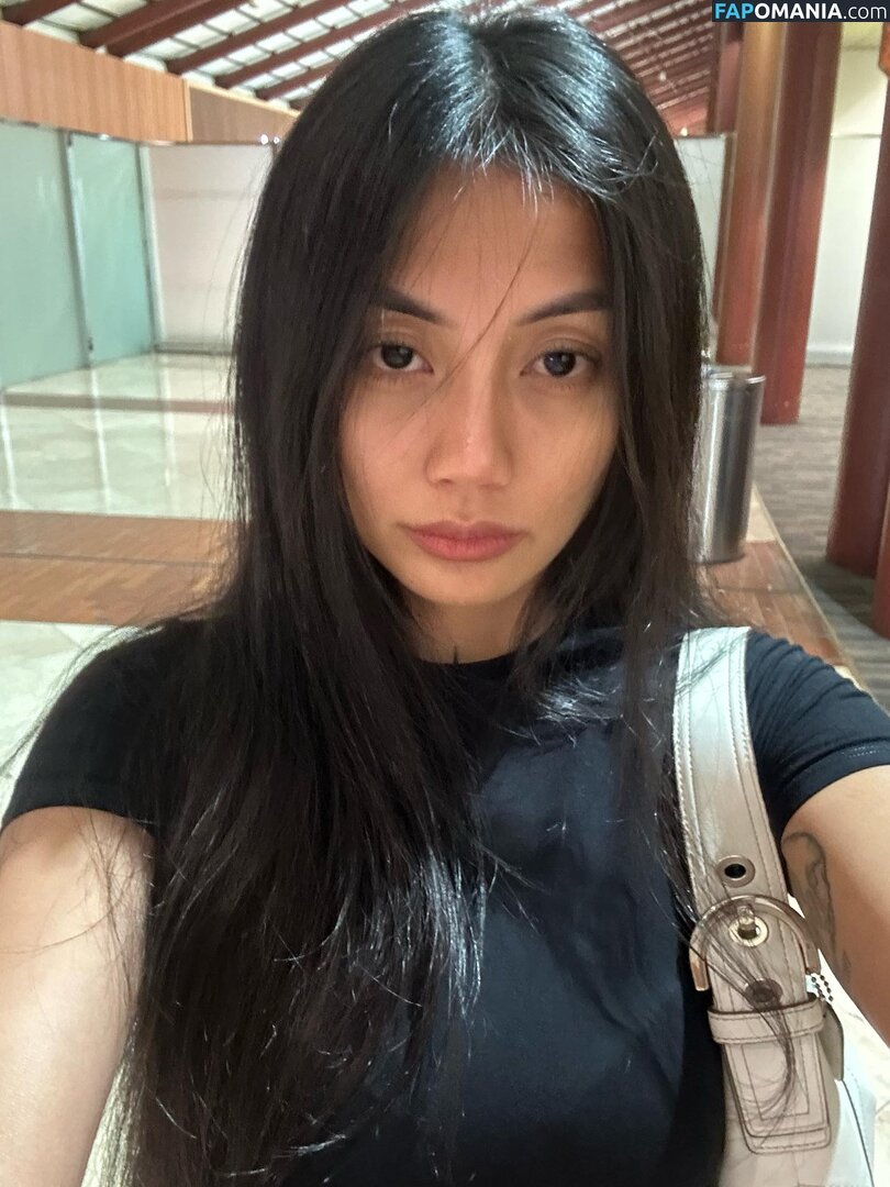 5leepyhead_ / Yeti Kurnia / https: / notp0cahonta5 Nackt OnlyFans  Geleaktes Foto #2