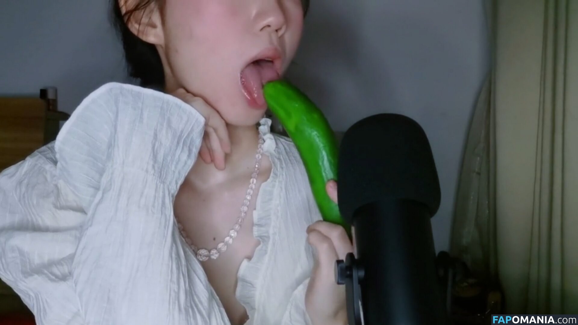 YiDan ASMR / YiDan829 / _led_yyd Nackt OnlyFans  Geleaktes Foto #1