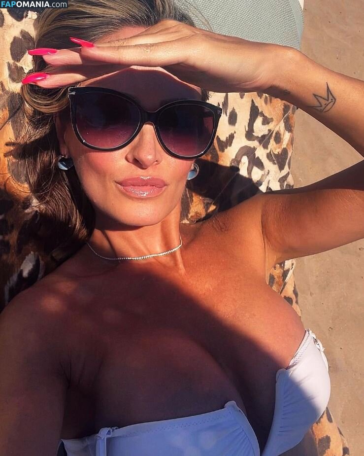 Manuela Blanch / Ylennoir / manuelablanch_official Nackt OnlyFans  Geleaktes Foto #70