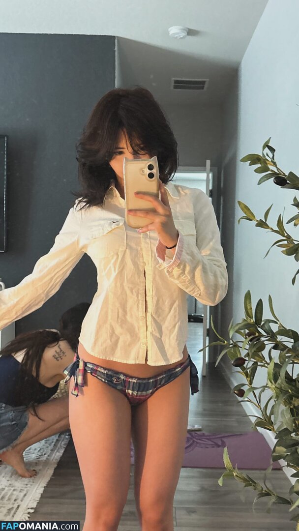 Yukiifoxx / Zelly Nackt OnlyFans  Geleaktes Foto #1