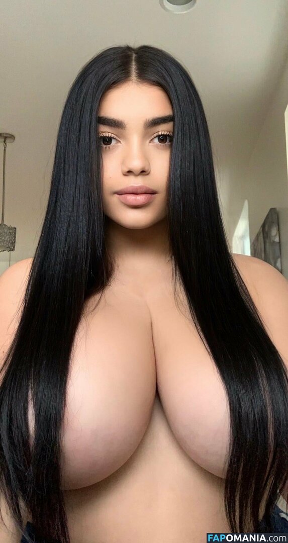 Yummy Yazmin / theyasminelopez / yazmin2yummy Nackt OnlyFans  Geleaktes Foto #4