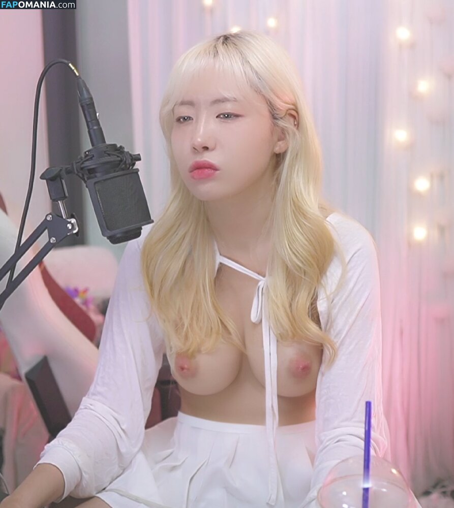 Yunicorn19 Nackt OnlyFans  Geleaktes Foto #1